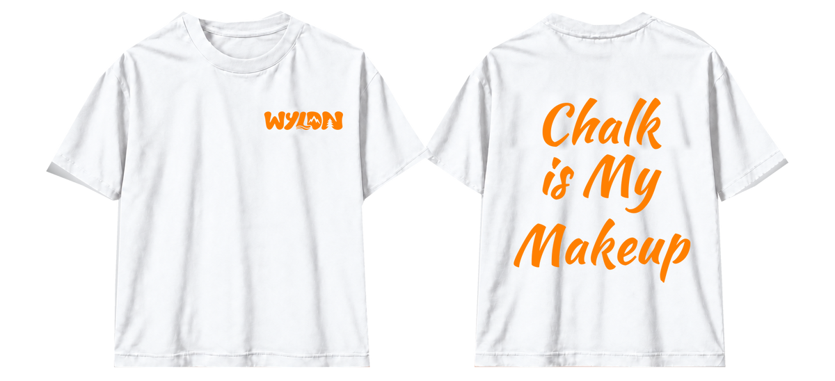 T-shirt CHALK IS MY MAKEUP